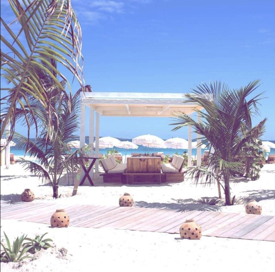 Top Floor Unit 520 Ft2 - 48 M2 With Stunning Dominant View On Ocean, St Barth, Orient Bay Cul de Sac ภายนอก รูปภาพ